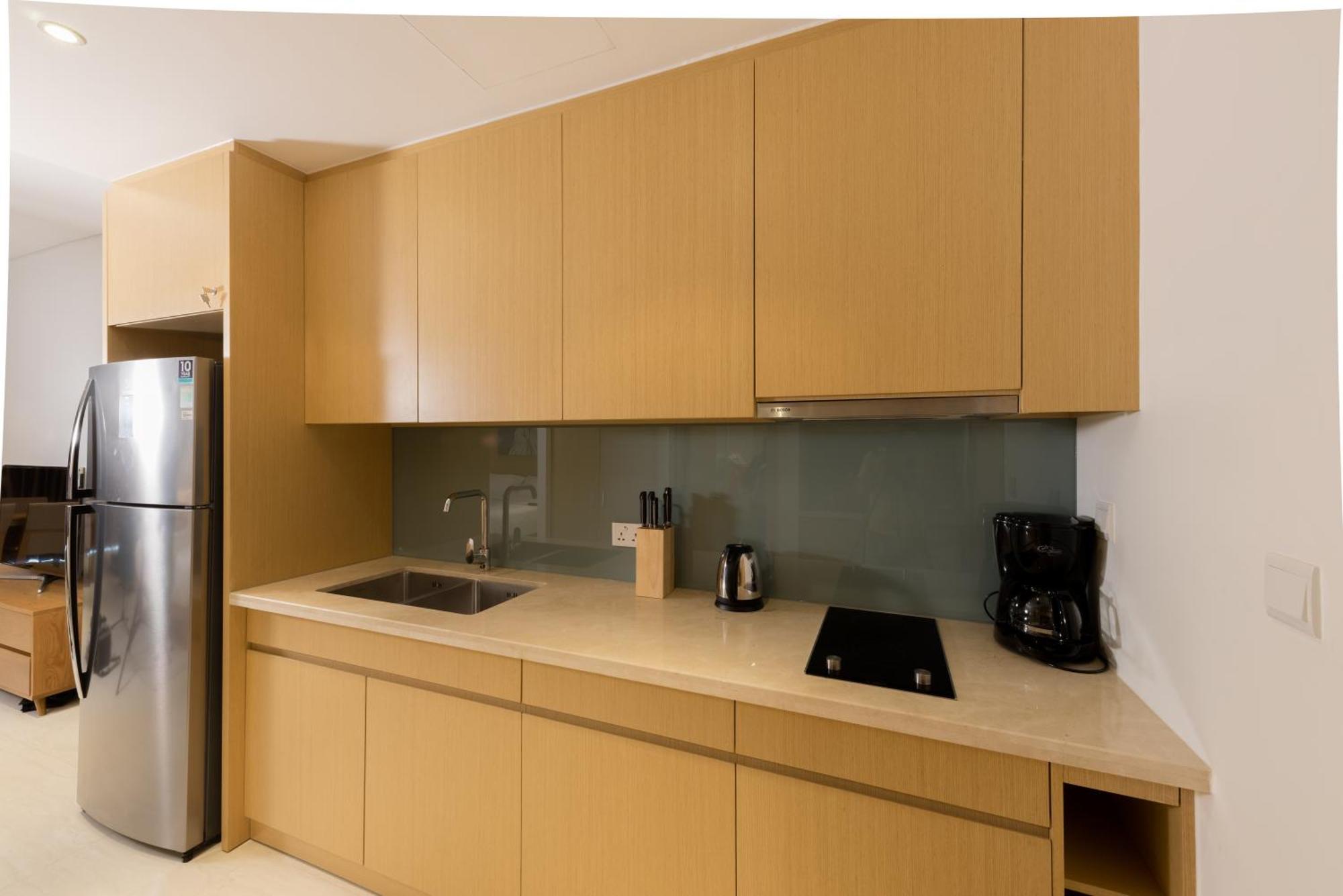 Sunshine Apartment In 5* Resort Дананг Екстер'єр фото