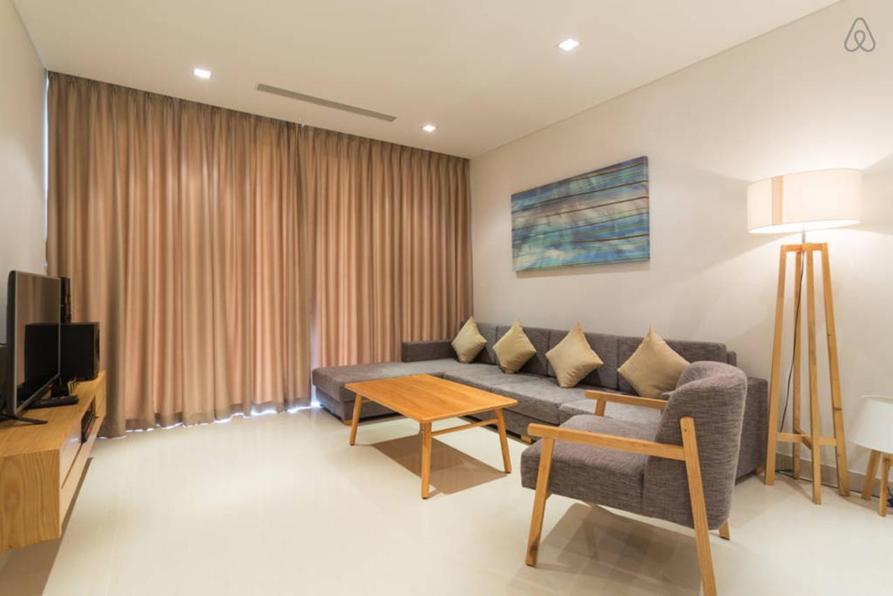 Sunshine Apartment In 5* Resort Дананг Екстер'єр фото