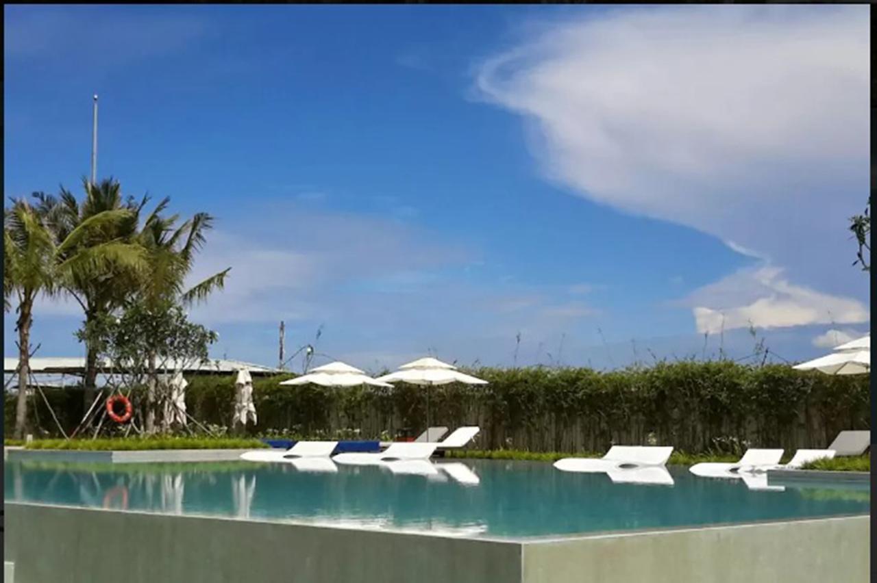 Sunshine Apartment In 5* Resort Дананг Екстер'єр фото